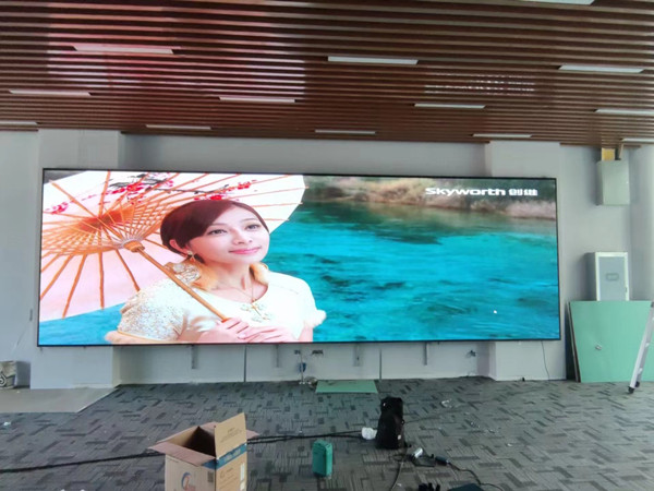 西乌珠穆沁P1.53led小间距屏安装案例